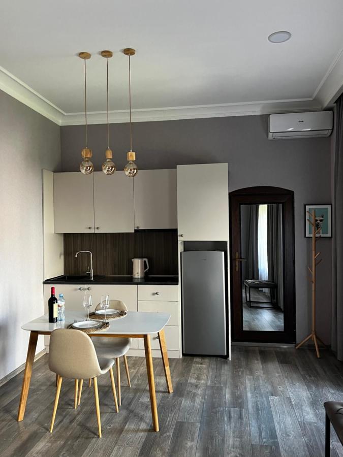 Ferienwohnung Chikhi Tbilisi Exterior foto