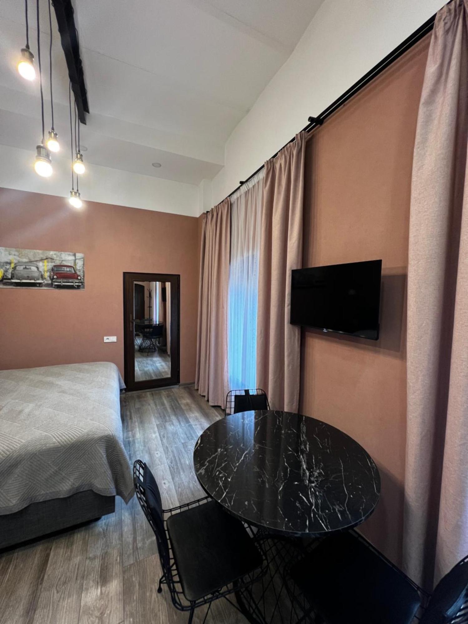Ferienwohnung Chikhi Tbilisi Exterior foto